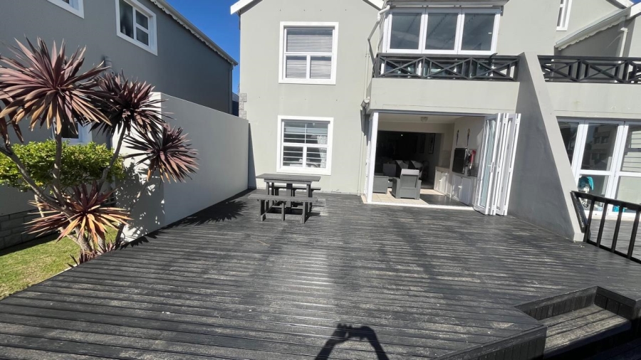 2 Bedroom Property for Sale in Marina Martinique Eastern Cape